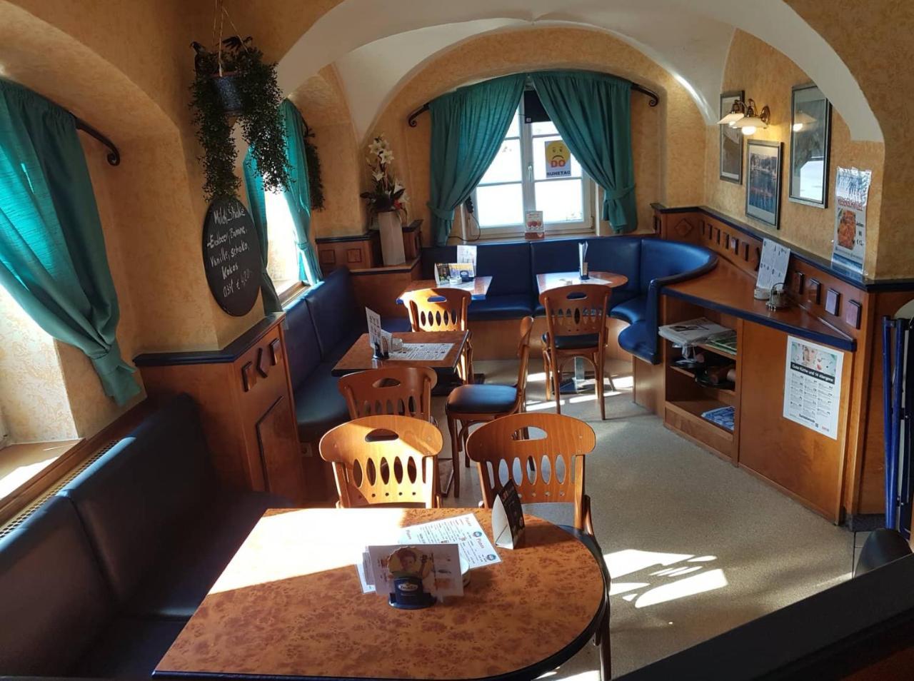 Stadt Pub Zwettl Exterior photo
